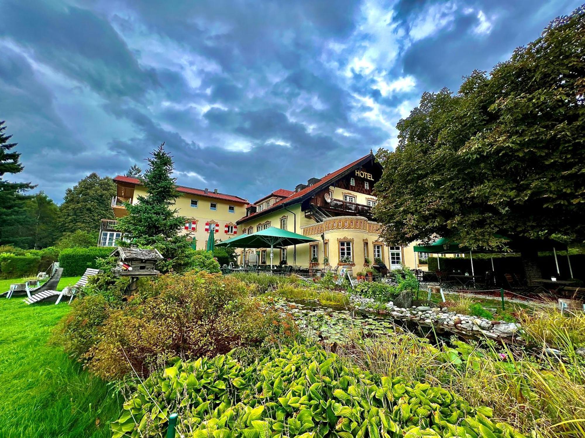 Hotel Restaurant Gruenwalderhof パチ エクステリア 写真